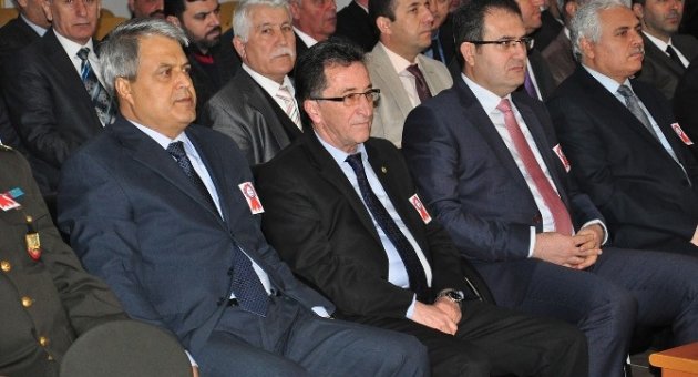 İstiklal Marşı’nın 94. Yılı Edremit’te Kutlandı