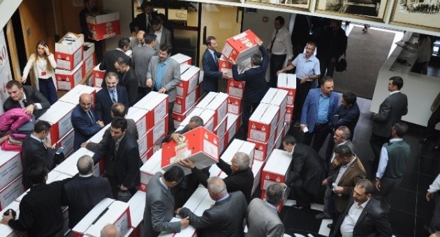 İtso’dan Kırtasiye Ve Kıyafet Yardımı