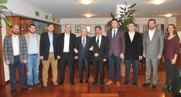 İzmir Ayakkabıcılık Sektöründe Hedef Büyüttü