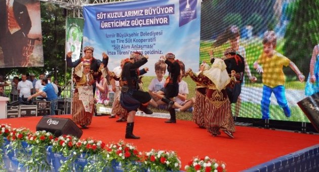 İzmir Büyükşehir Belediyesi Süt Kuzusu Projesini Yeniledi