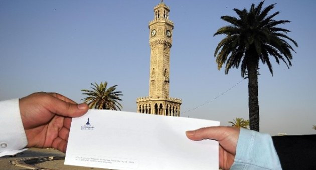 İzmir Büyükşehir’den 30 Bin 220 Vatandaşa Para Yardımı