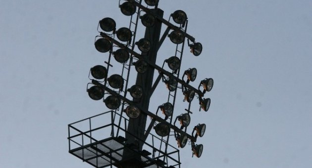 İzmir Derbisinde Elektrik Şoku