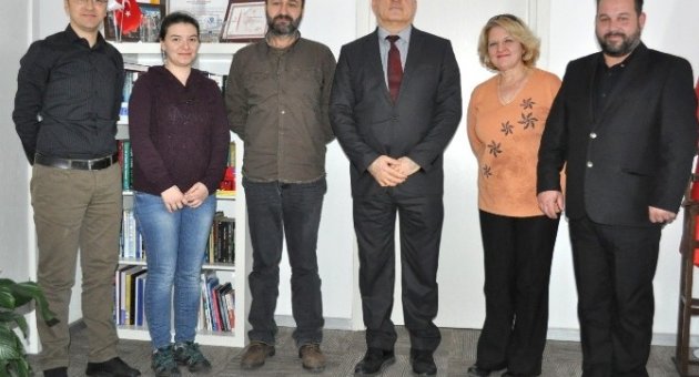 İzmir Üniversitesi’nden Anlamlı Destek