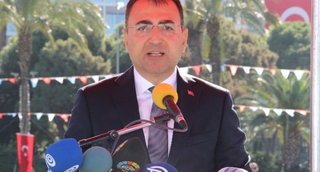 İzmir Valisi’nden ’saldırı’ Açıklaması