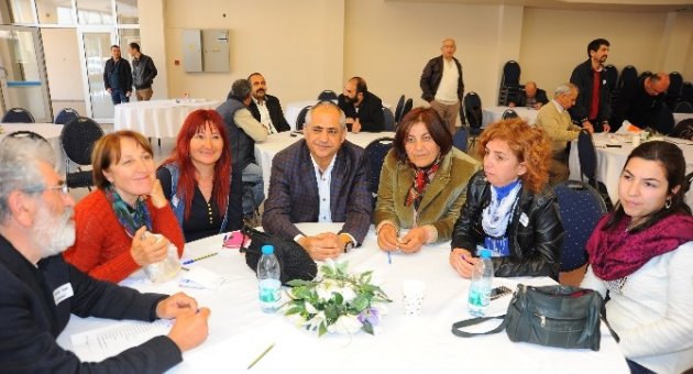 İzmir Yarımadası’nın Geleceği İçin Tam Gün Mesai