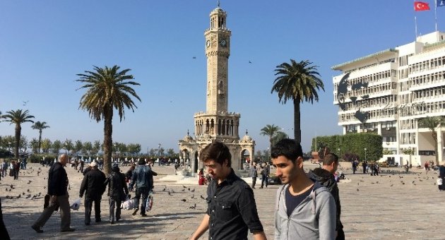 İzmir Yeni Hükümetten ‘huzur Ve İstihdam’ İstiyor