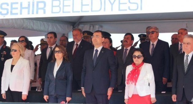 İzmir’de 19 Mayıs Coşkusu