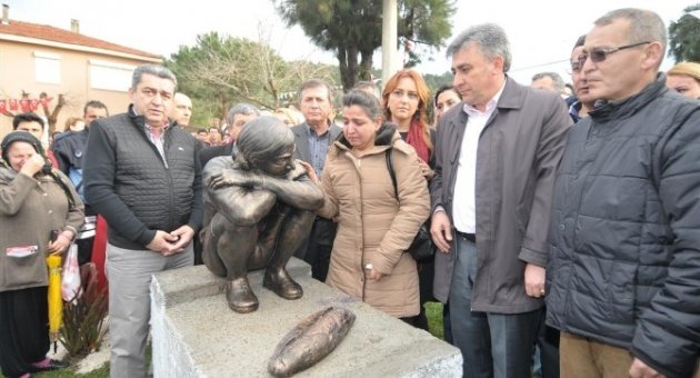 İzmir’de Berkin Elvan Parkına Hüzünlü Açılış