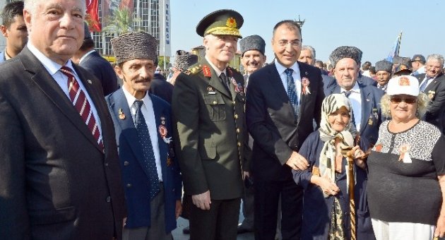 İzmir’de Gaziler’in Gurur Günü