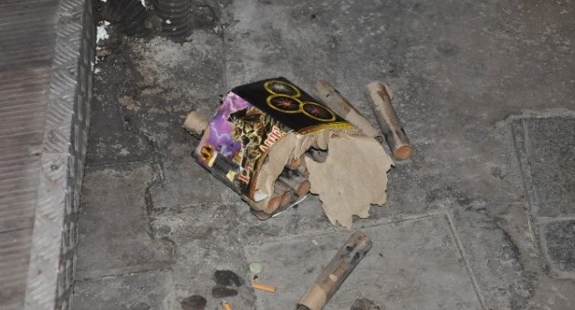 İzmir’de Gergin Yürüyüşe Polis Müdahalesi