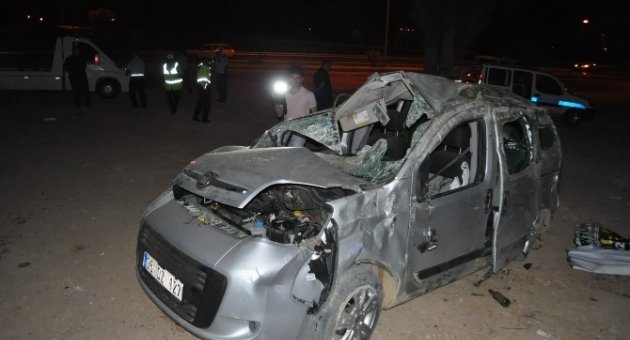 İzmir’de Meydana Gelen Kazada Ölü Sayısı Üçe Yükseldi