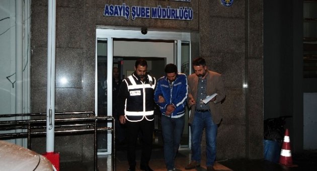 İzmir’de Sahte Rakıdan Ölenlerin Sayısı 5’e Çıktı