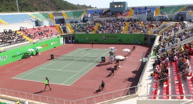 İzmir’de Şampiyon Lukas Lacko