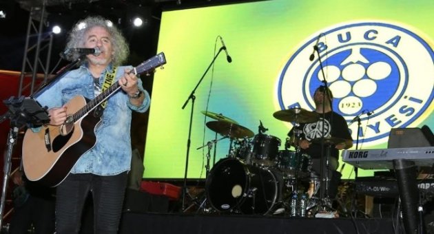 İzmir’de Yeni Türkü Rüzgarı