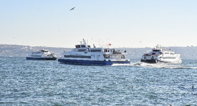 İzmir’de Yılbaşı Gecesine Ulaşım Ayarı