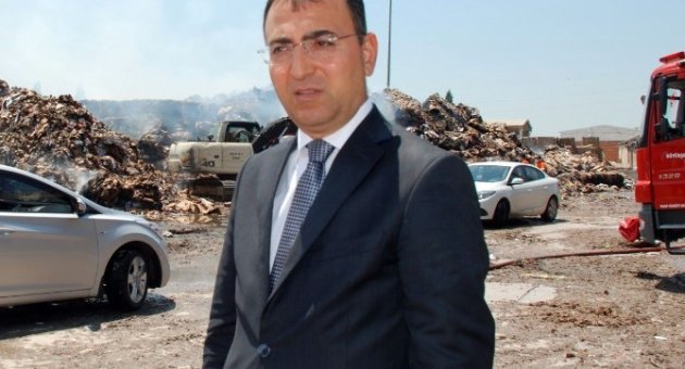 İzmir’deki Suriyeli Mültecilere Karşı Çalışma Başlatıldı