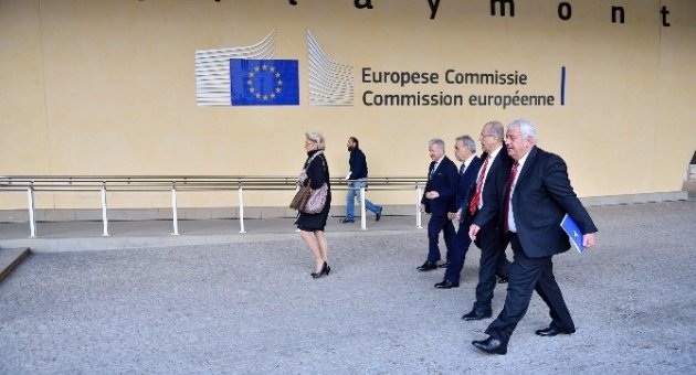 İzmir’in “ab Markajı” Brüksel’de Ses Getirdi