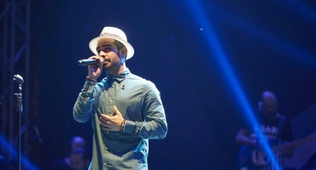 İzmirliler Gökhan Türkmen İle Coştu