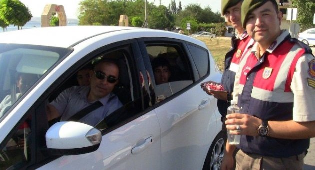Jandarma Trafikten Bayram Mesaisi
