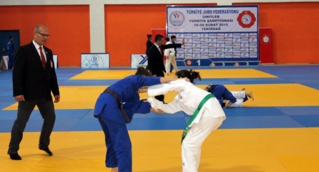 Judo Ümitler Türkiye Şampiyonası Tekirdağ’da Başladı