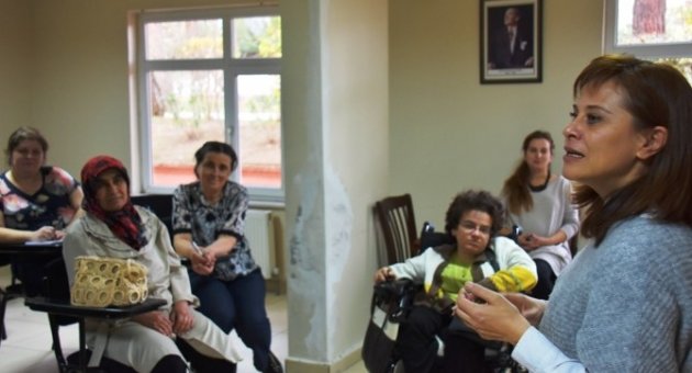 Kadınlara ’girişimcilik’ Eğitimi