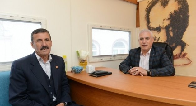 Kadriye Ve Atlas Mahallesi Sakinleri İftar Sofrasında Buluştu