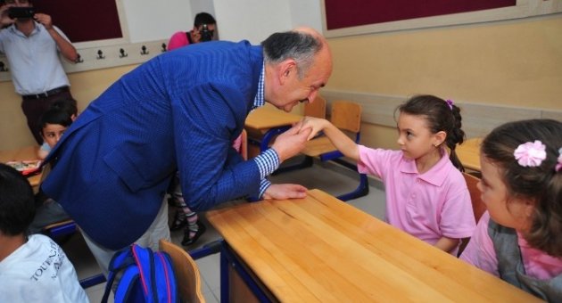 Kantinlerde Gazlı İçecekler Ve Cips Yasaklanıyor