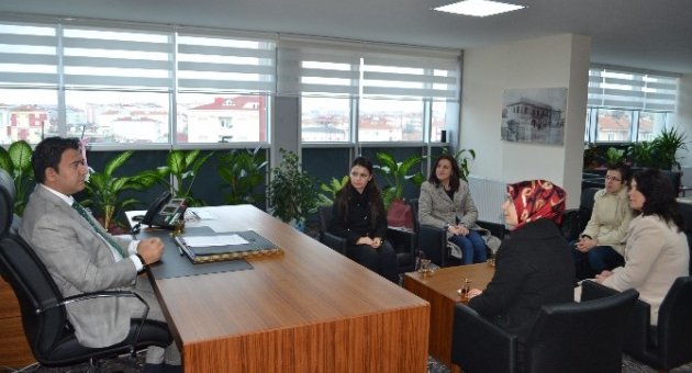 Kapaklı Kaymakamı Gürbüz: "kadınların Yolu Açık Olsun"