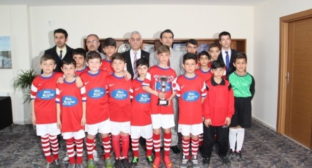 Kapaklı, Sporda Emin Adımlarla Yürüyor