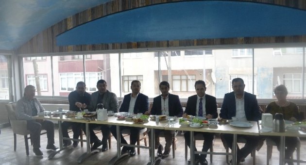 Kapaklı’daki Emlakçılar Bir Araya Geldi