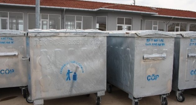 Kapaklı’ya Yeni Çöp Konteynerları Koyuluyor