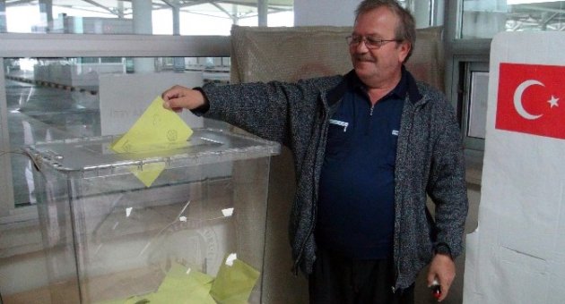 Kapıkule’de Oy Kullanma İşlemi Başladı