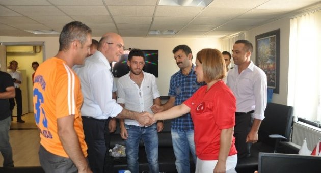Karaağaç Gençlikspor’dan Optimed Hastanesi’ne Teşekkür Ziyareti