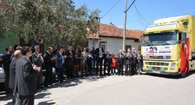 Karacabey İhh’dan Suriye’ye 8. Tır
