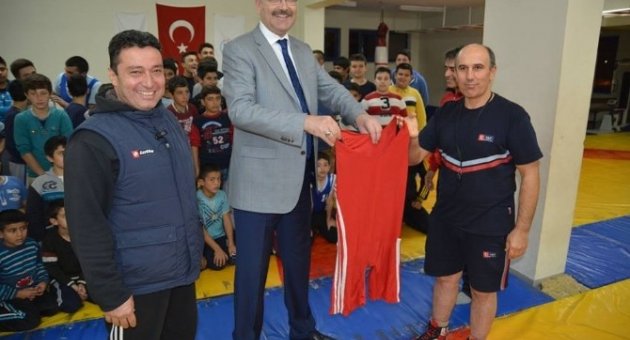 Karacabey’de Spor Hamlesi