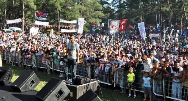 Karagöz Kültür Şöleni’ne 55 Bin Kişi Katıldı