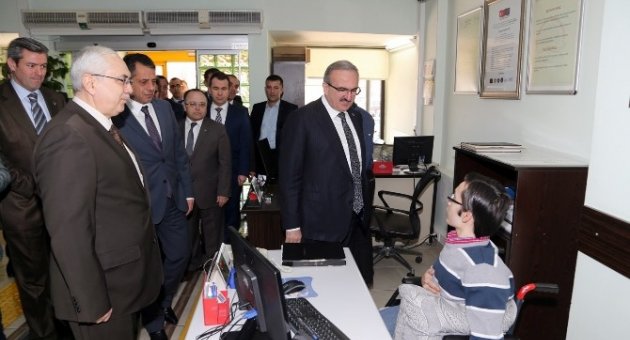 Karaoğlu’ndan Tarım Müdürlüğüne Ziyaret