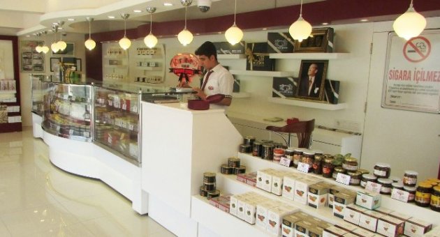 Kardelen Kestane Şekeri Yalova’da Mağaza Açtı
