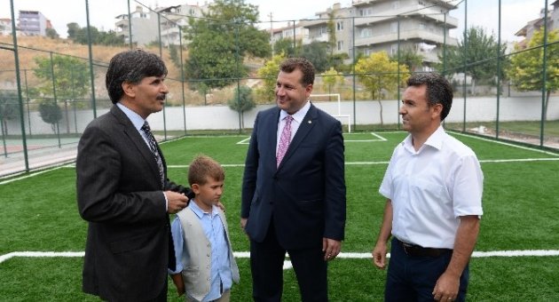 Karesi Belediyesi’nden Eğitime Destek