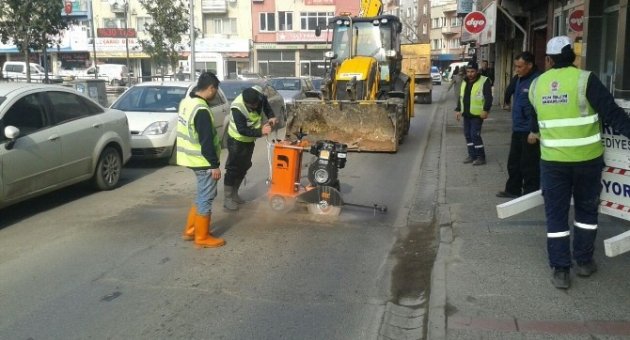 Karesi’de Bozuk Yol Kalmayacak