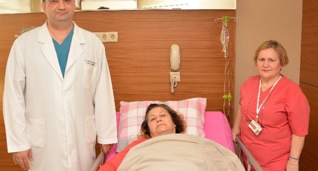 Karnından İki Buçuk Kilo Ur Çıktı