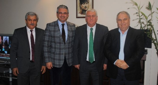 Karşıyaka Esnafı Bayram Yapacak