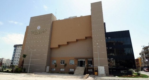 Karşıyaka’da Deniz Baykal Kültür Merkezi Açılıyor
