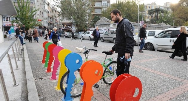 Karşıyaka’da Sokaklara Acil Müdahale Ekibi