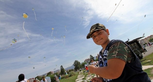 Karşıyaka’da Uçurtmalar ‘temiz Çevre’ İçin Havalandı