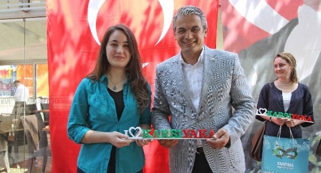 Karşıyaka’dan Karne Hediyesi