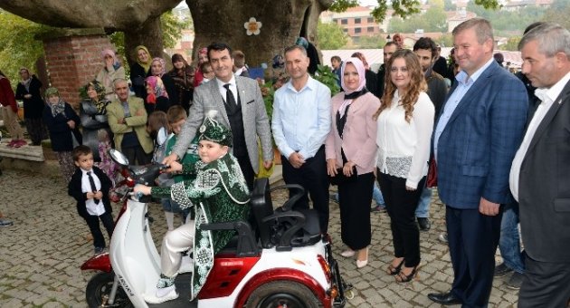 Kas Hastası Çocuğa Sürpriz Sünnet Hediyesi