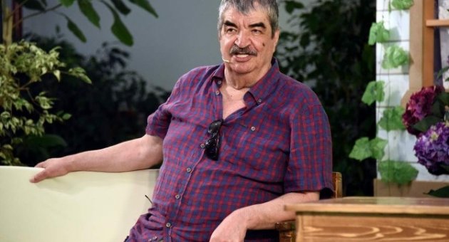 Kayabaş: "tiyatro Benim Yaşama Sebebim"