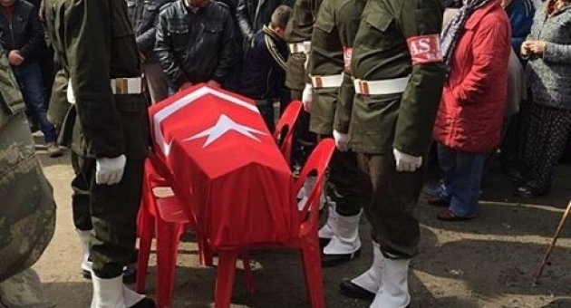 Kıbrıs Gazisi Binlerce Kişi Tarafından Son Yolculuğuna Uğurladı