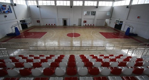 Kılıçdaroğlu, Bayraklı’da Spor Salonu Açacak